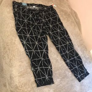 black jogger pants